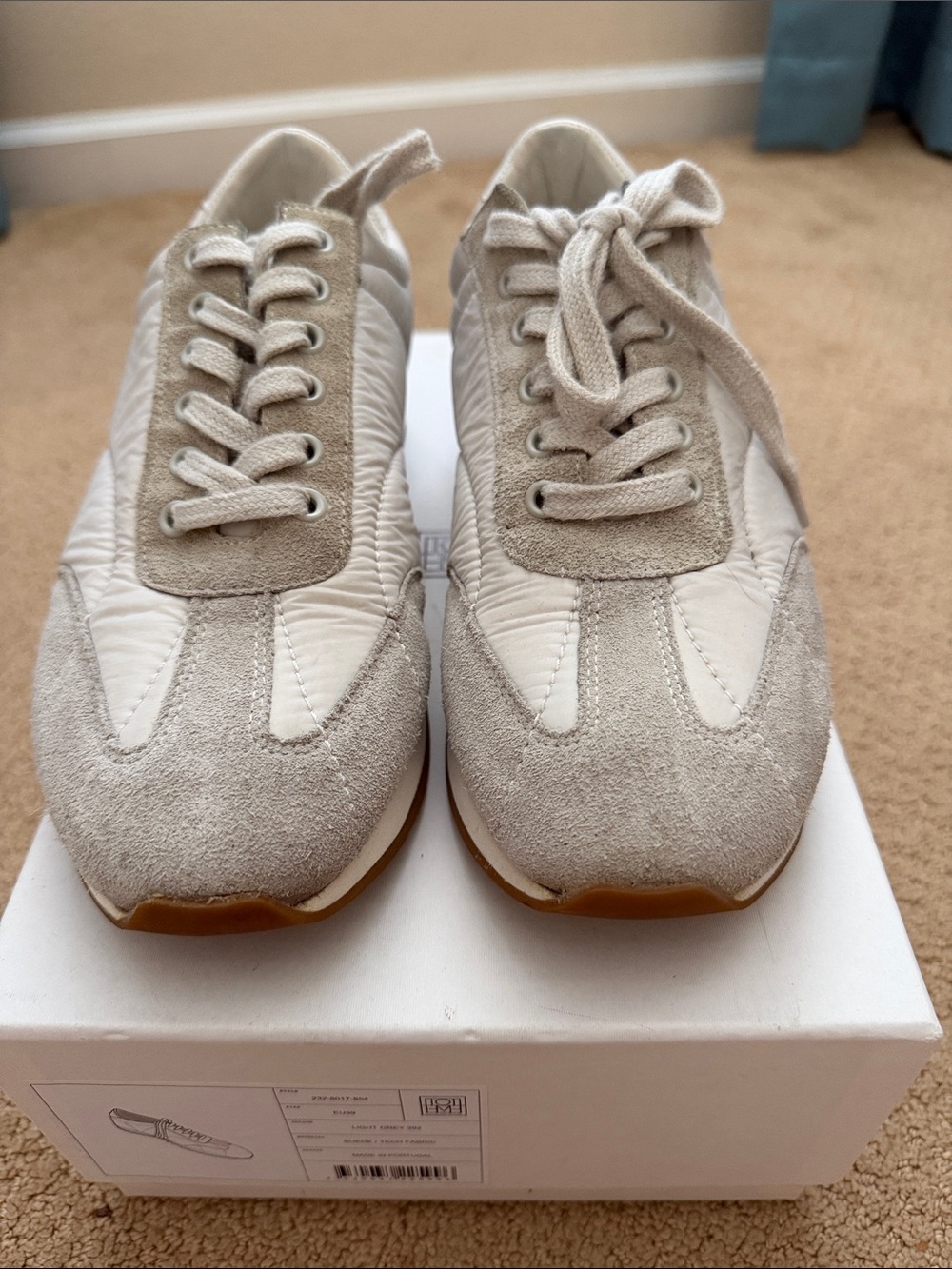 Toteme sneakers .
